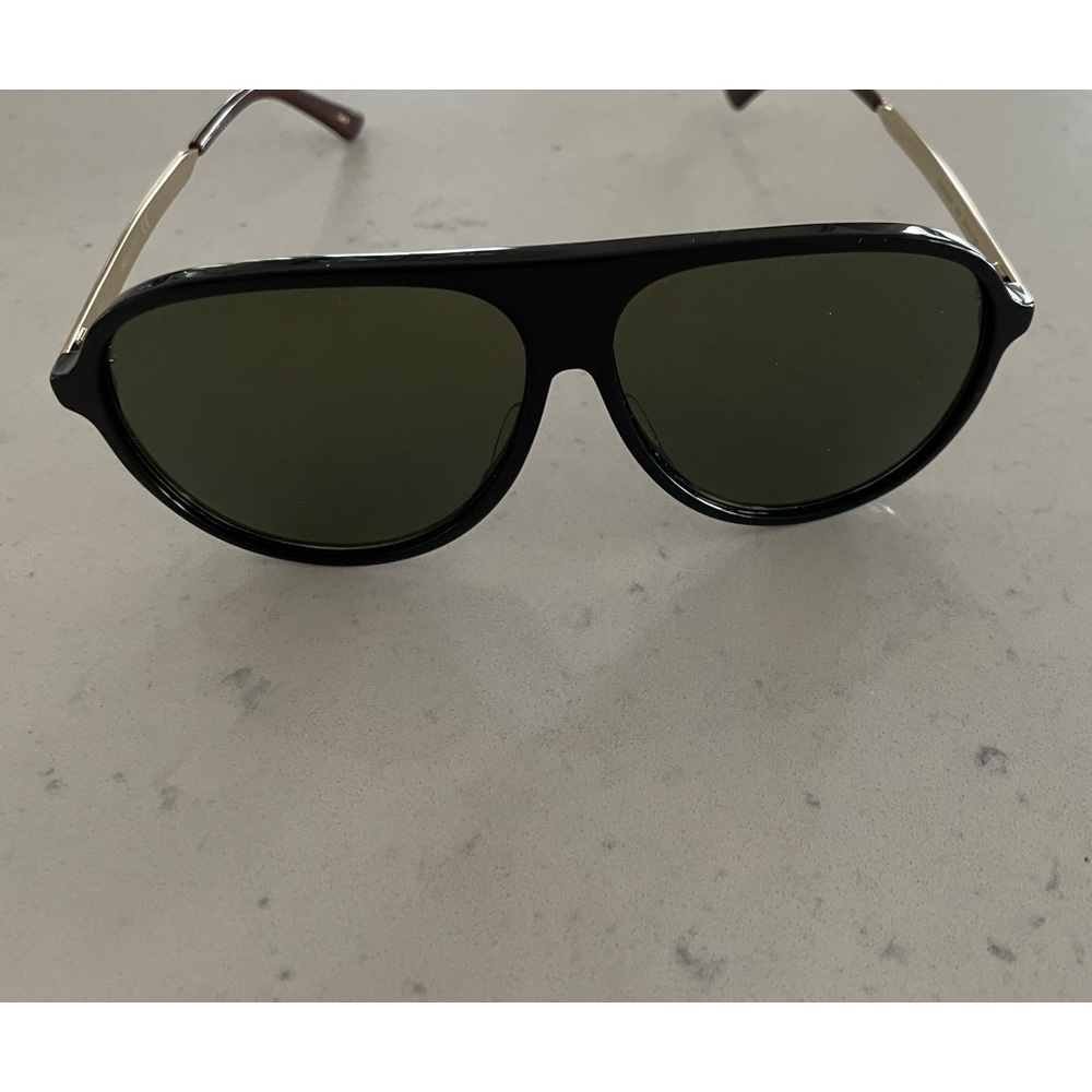 Gucci Navigator Black Sunglasses